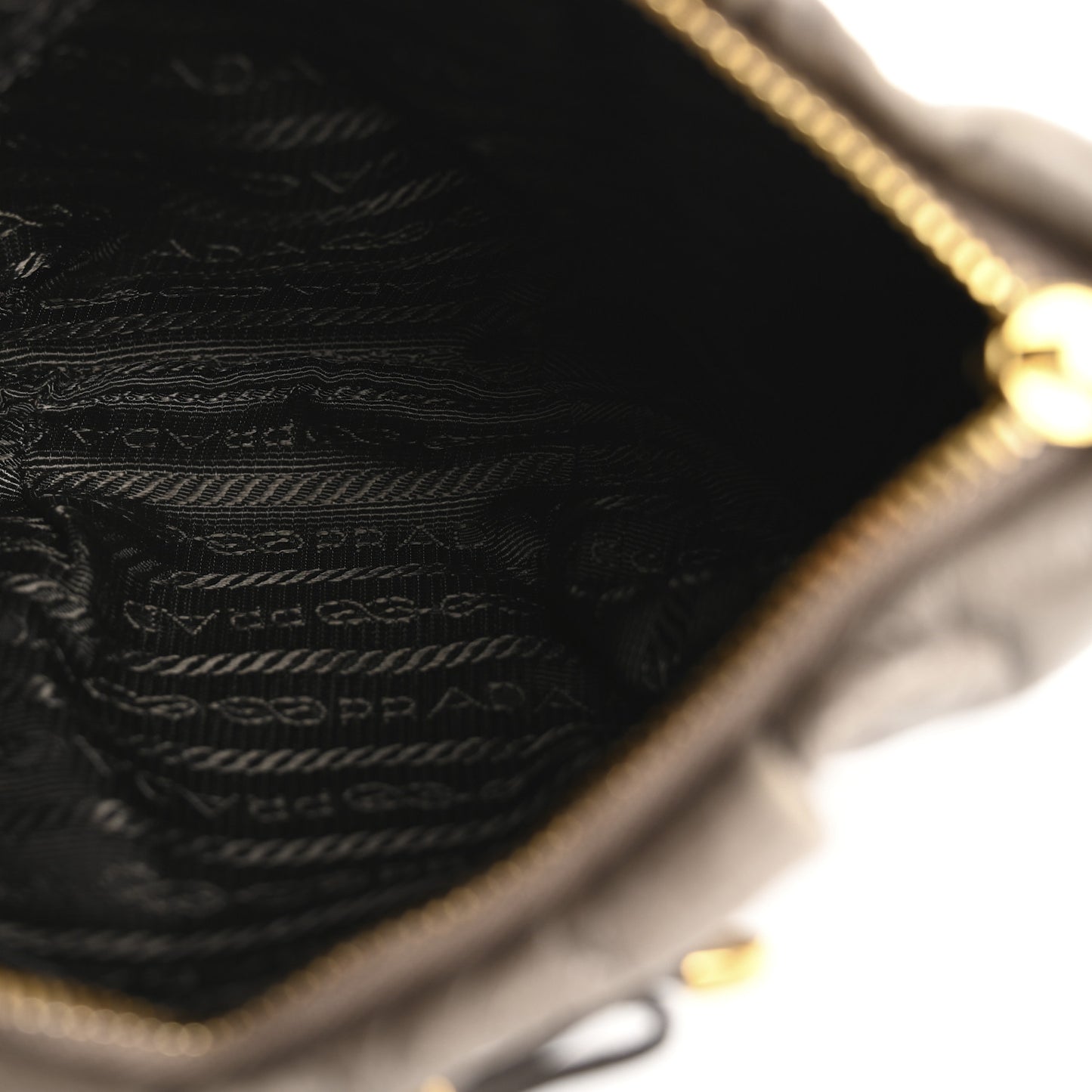 Vitello Shine Mordore Wristlet Clutch Argilla