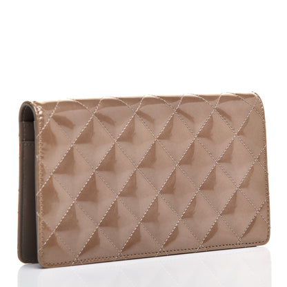 Chanel Patent Quilted Brilliant Yen Wallet Khaki 3 of 7