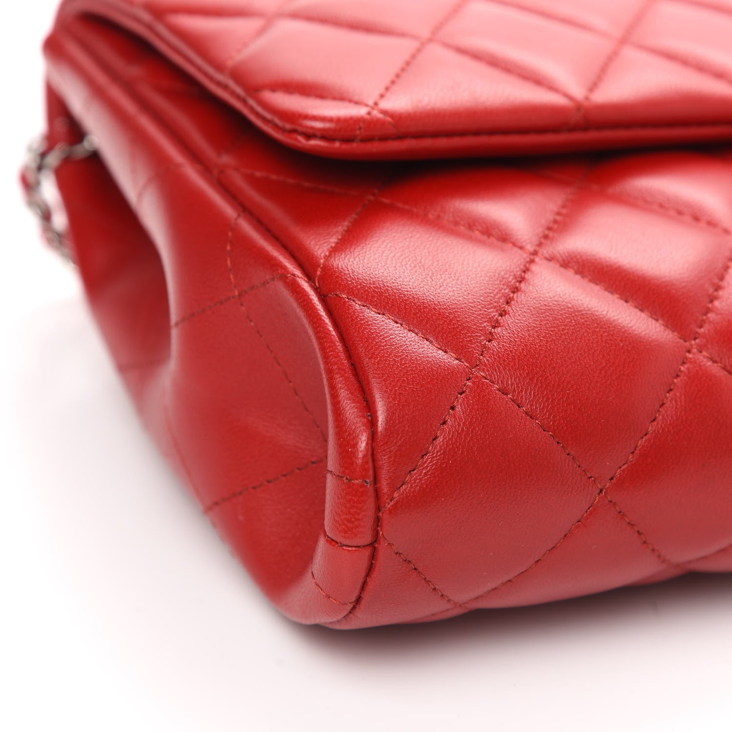 Chanel Lambskin Quilted Clutch With Chain Flap Red 8 of 9