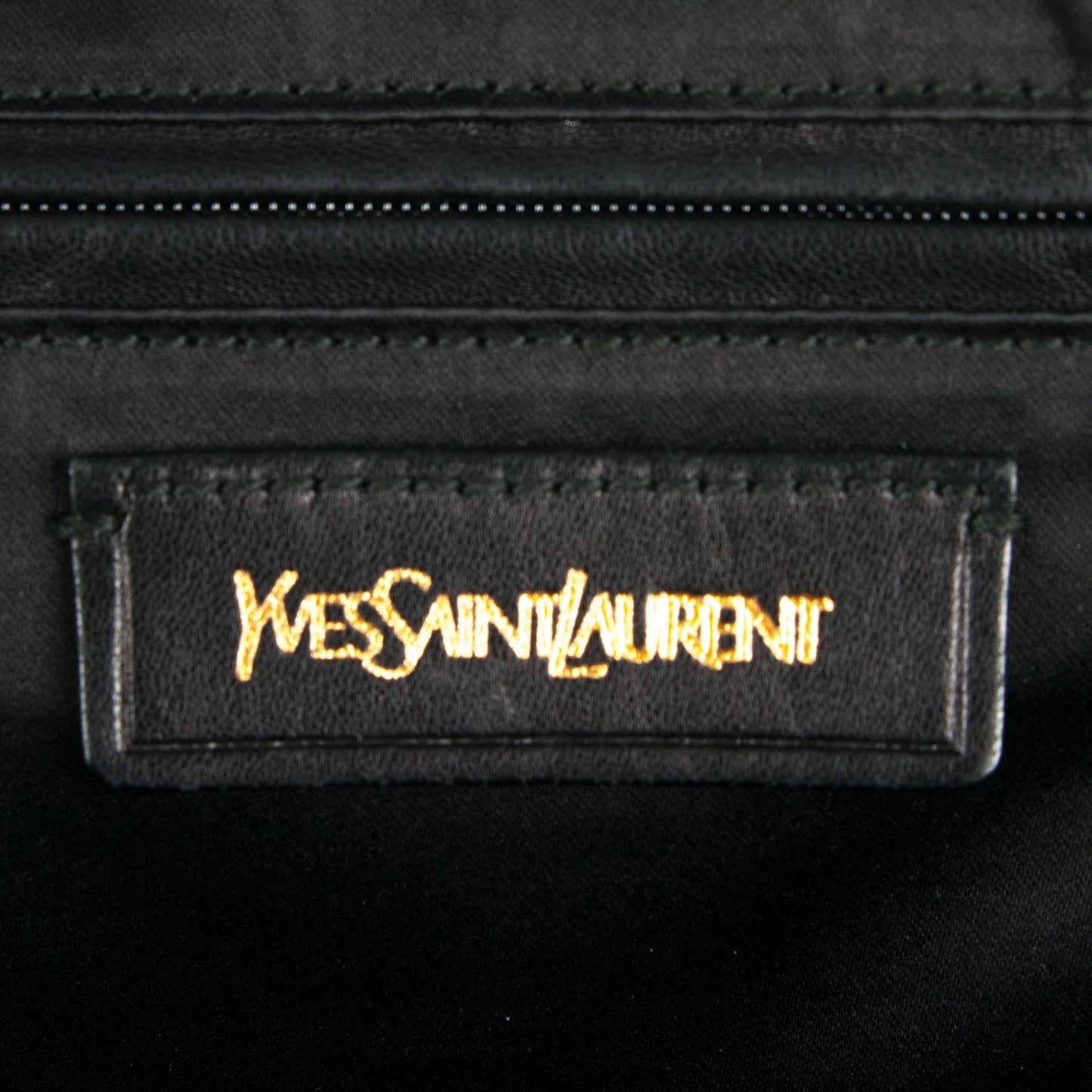 Calfskin Oversized Muse Black
