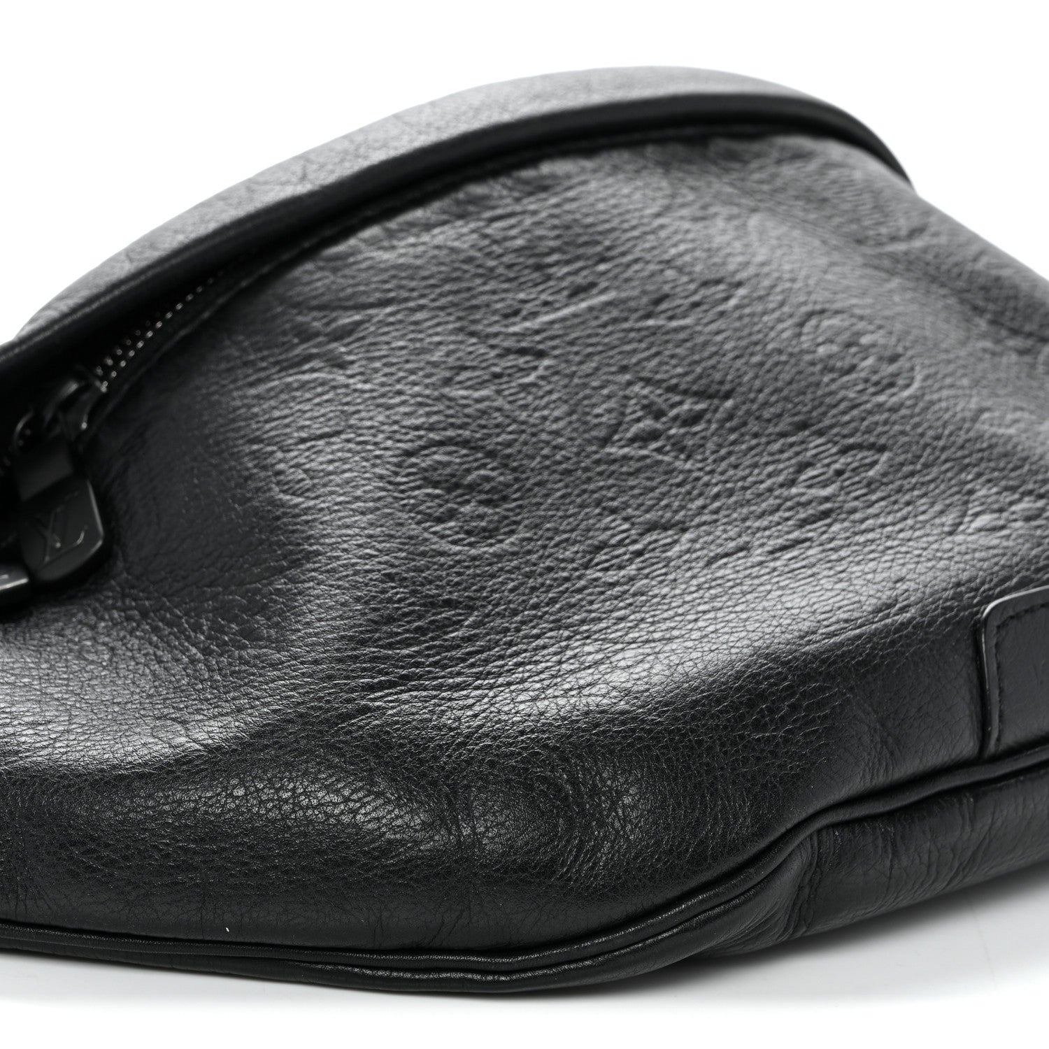Louis Vuitton Calfskin Monogram Shadow Discovery Bumbag Black 8 of 10