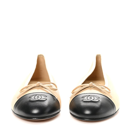 Chanel Lambskin Cap Toe CC Ballerina Flats 38.5 Beige Black 2 of 9