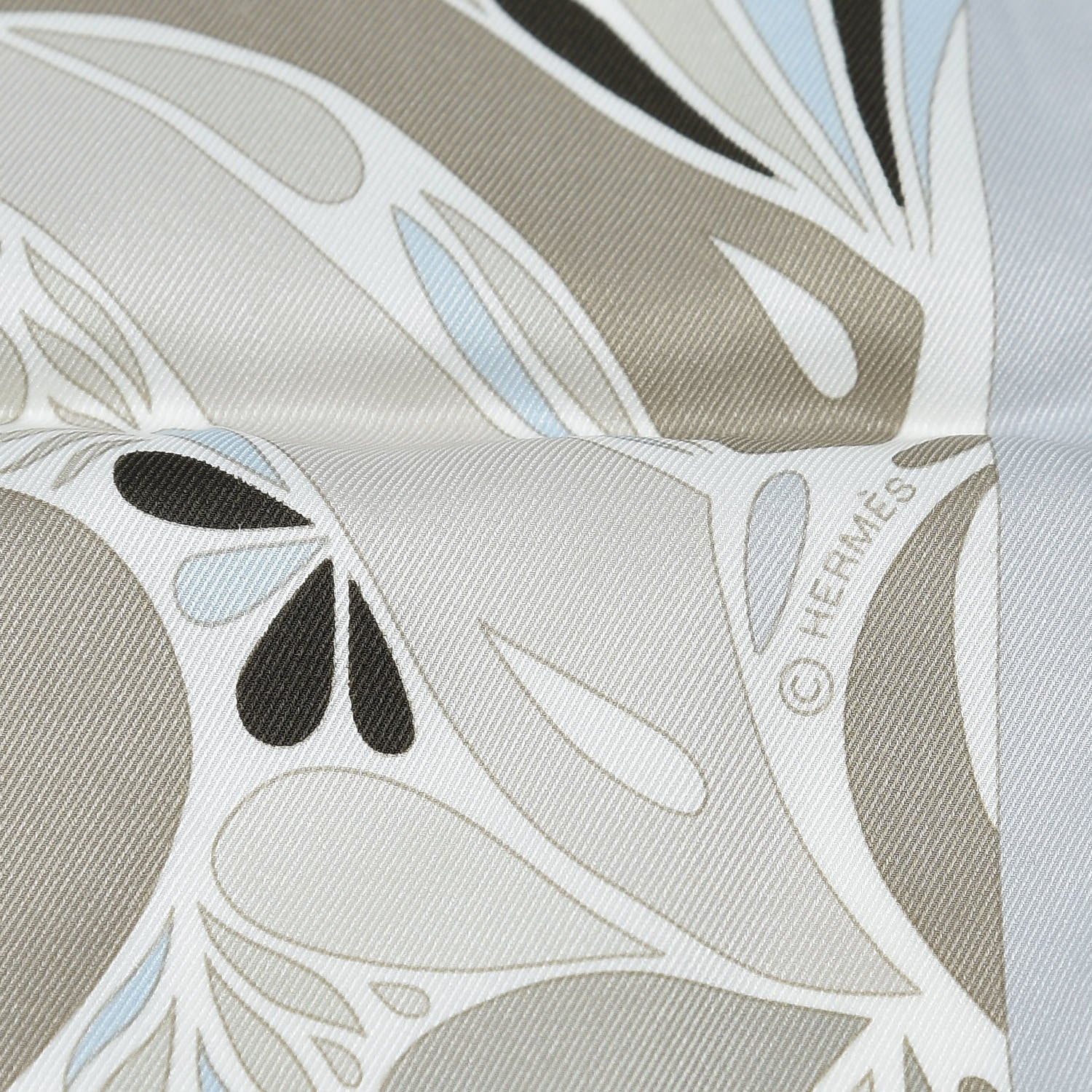 Hermes Silk Millefleurs du Mexique Scarf 70 6 of 6