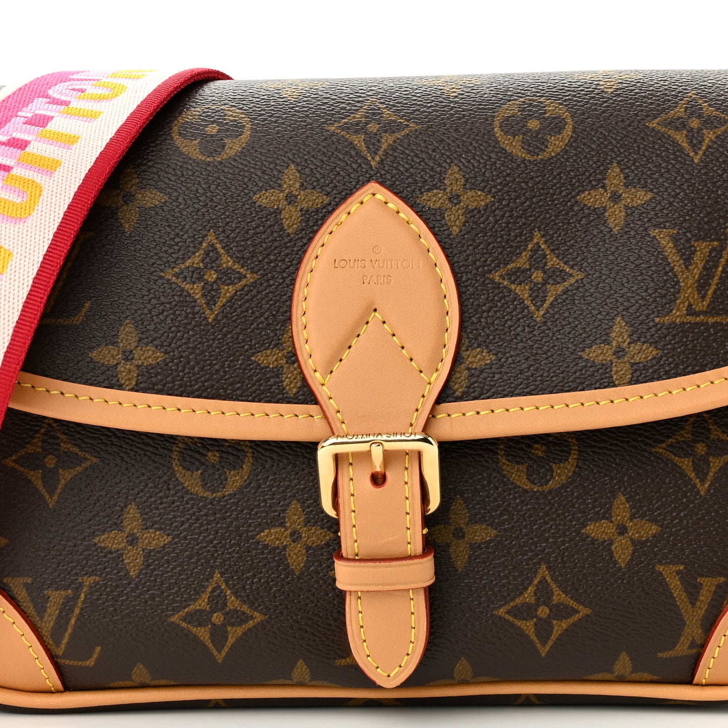 Monogram Diane Fuchsia