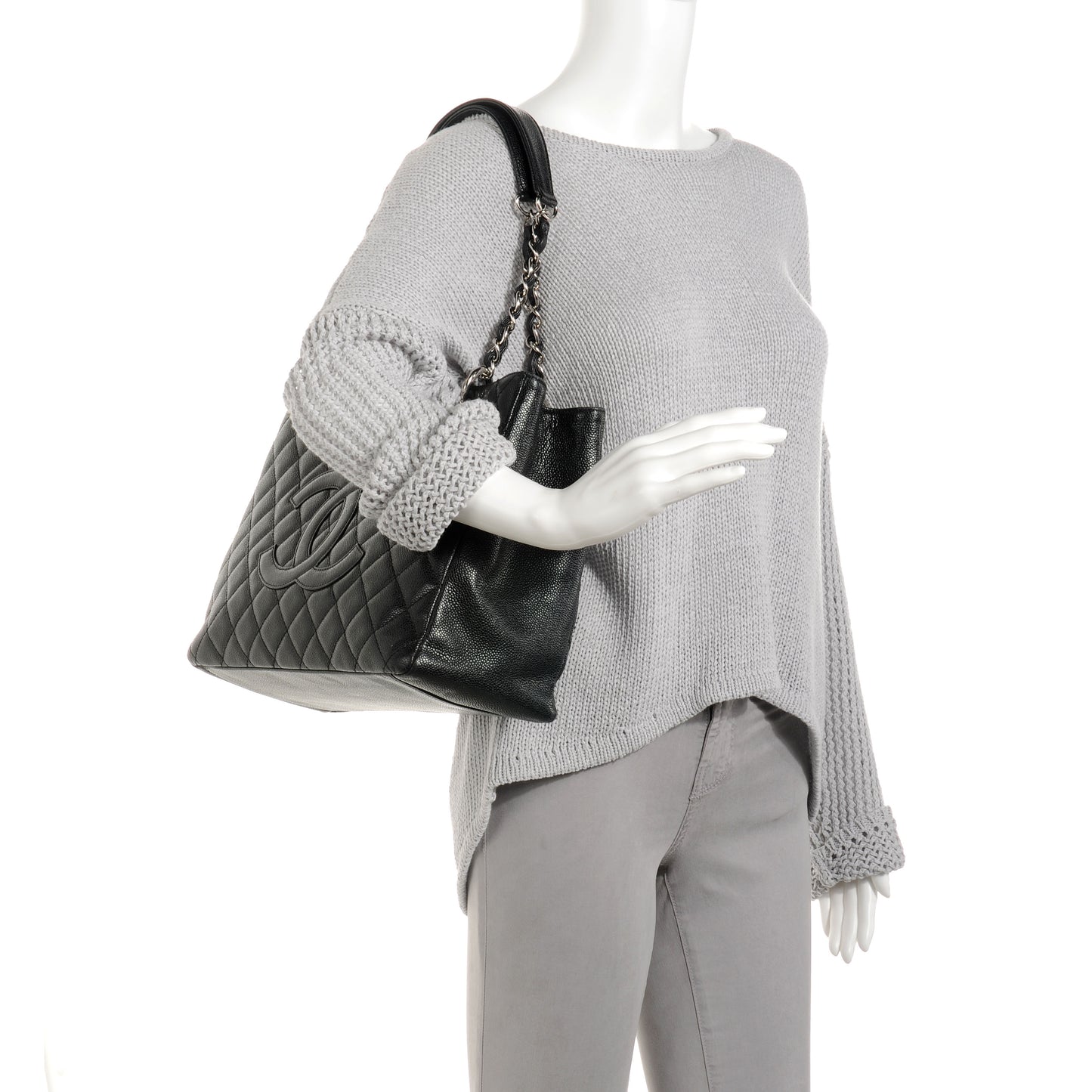 Caviar Grand Shopping Tote GST Black