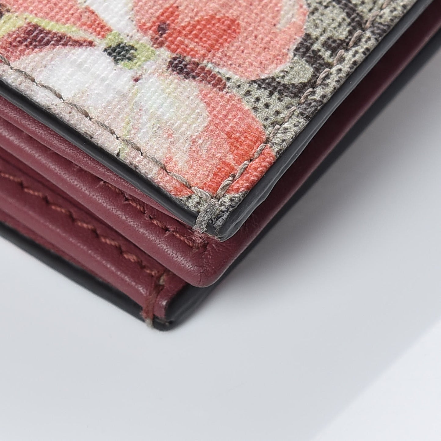 GG Supreme Monogram Blooms Card Case Beige Multicolor Dry Rose