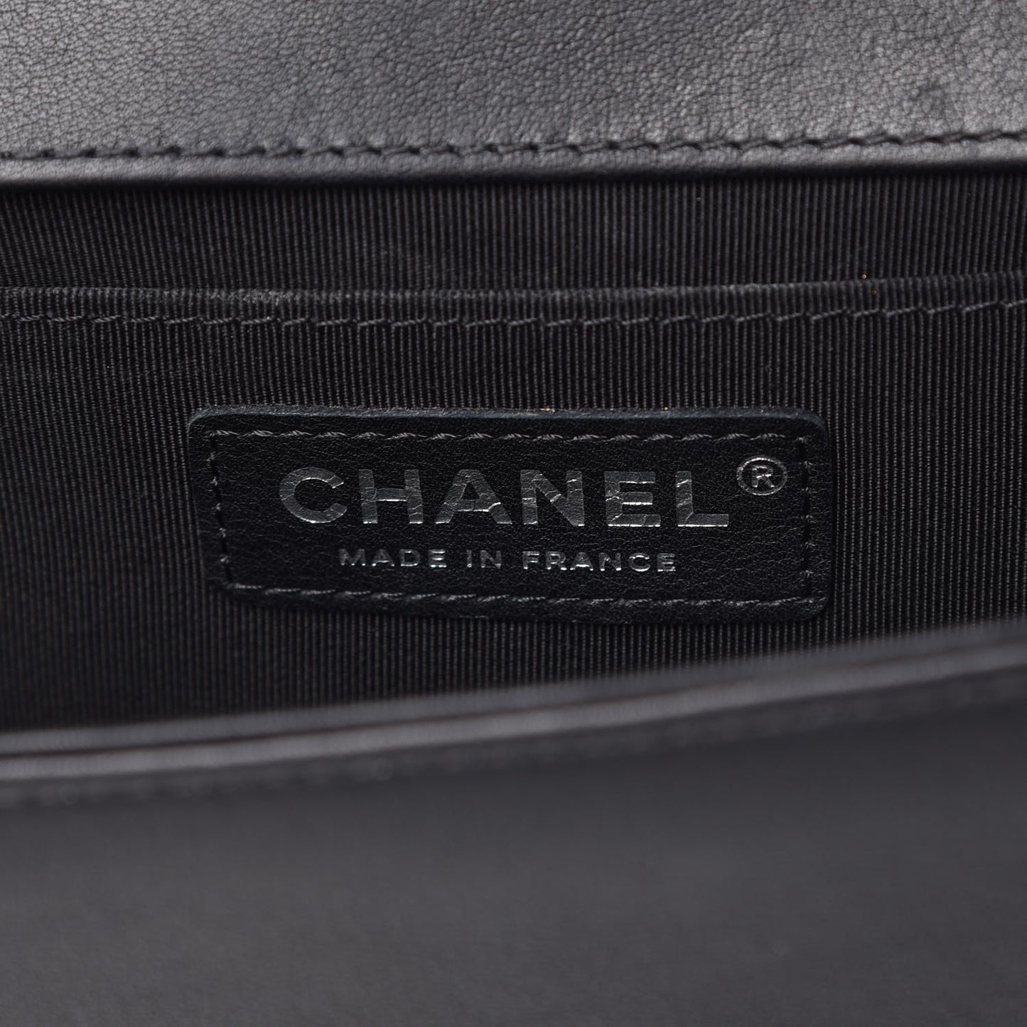 Calfskin Chevron Quilted Medium Boy Flap Black