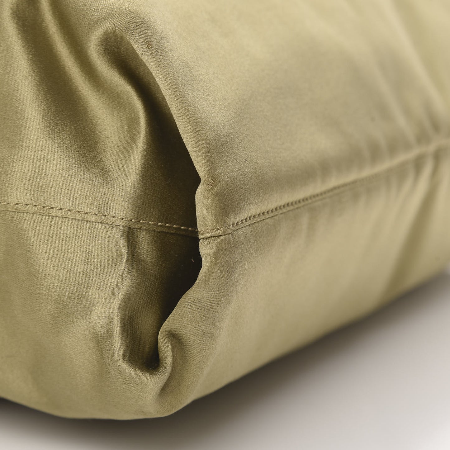Satin Rasso Chain Bag Light Green