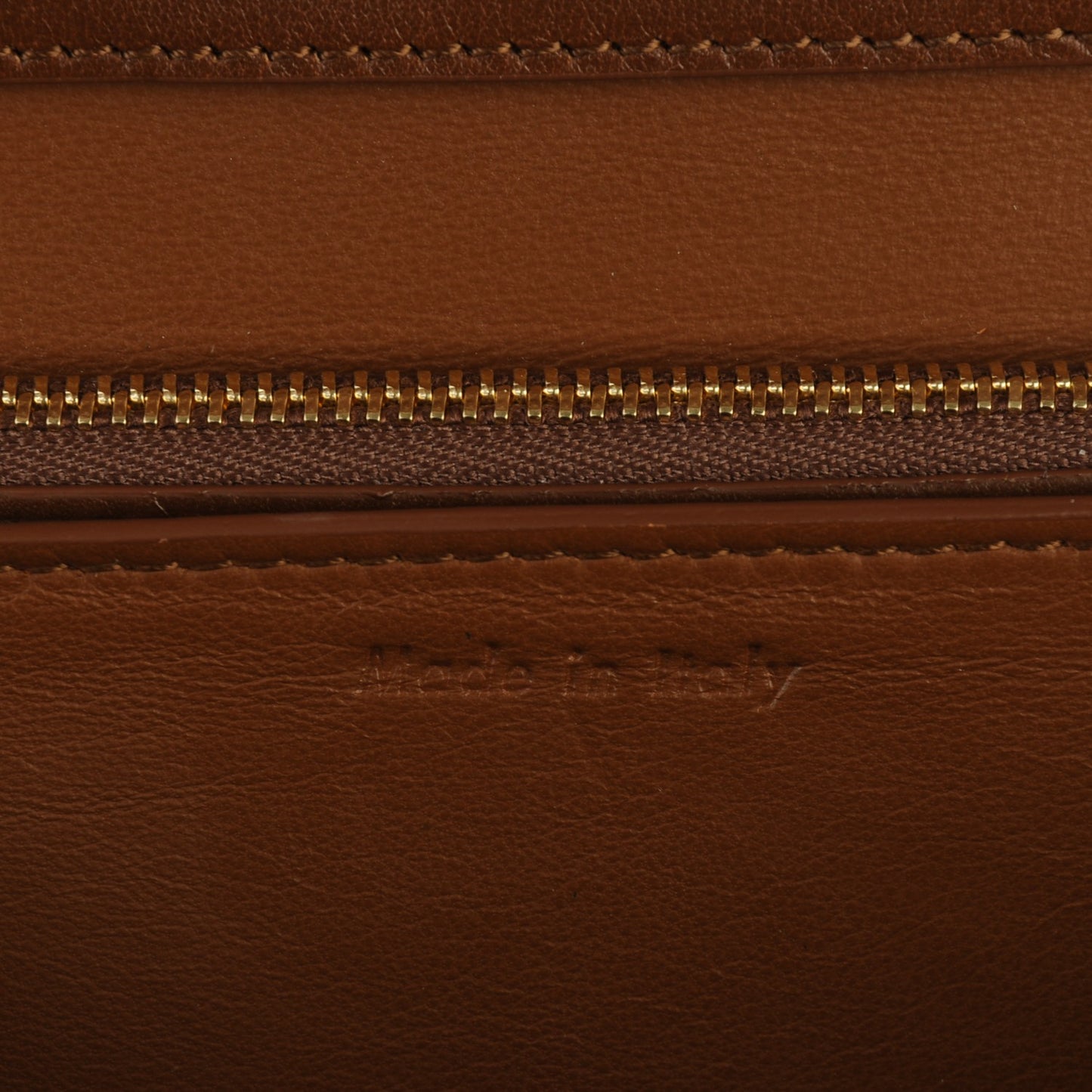 Box Calfskin Medium Classic Box Flap Bag Camel