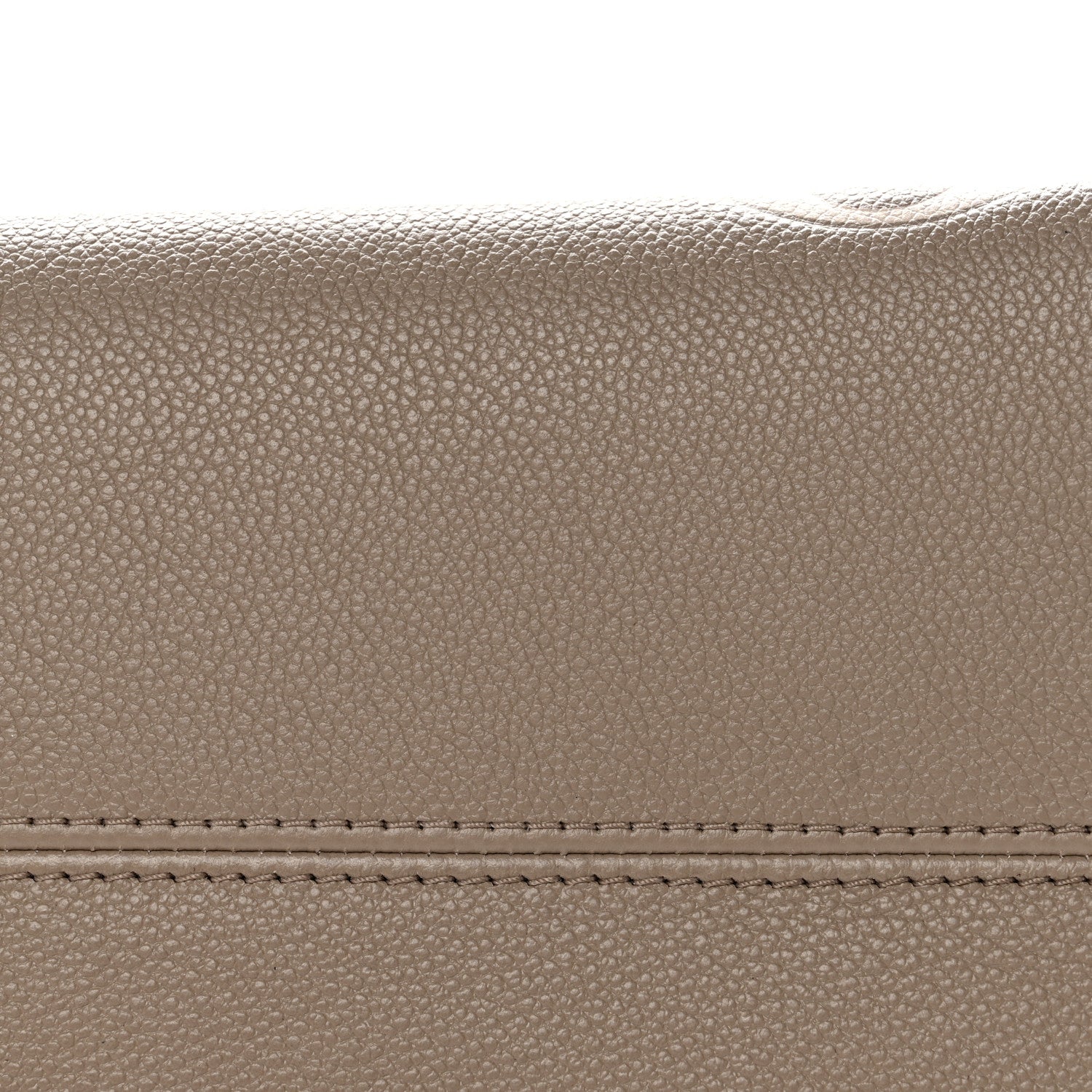 Louis Vuitton Empreinte Monogram Giant Onthego MM Tourterelle Creme 10 of 10