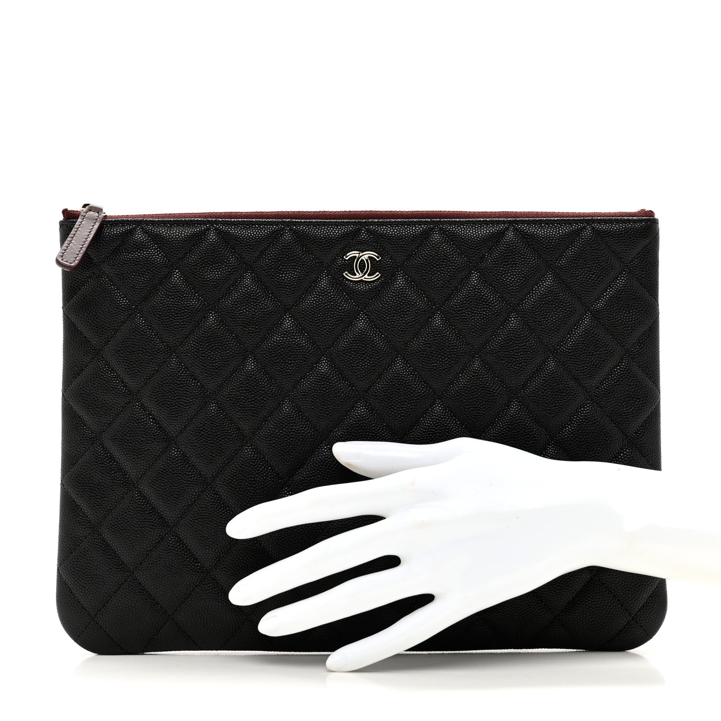 Caviar Quilted Medium Cosmetic Case Black