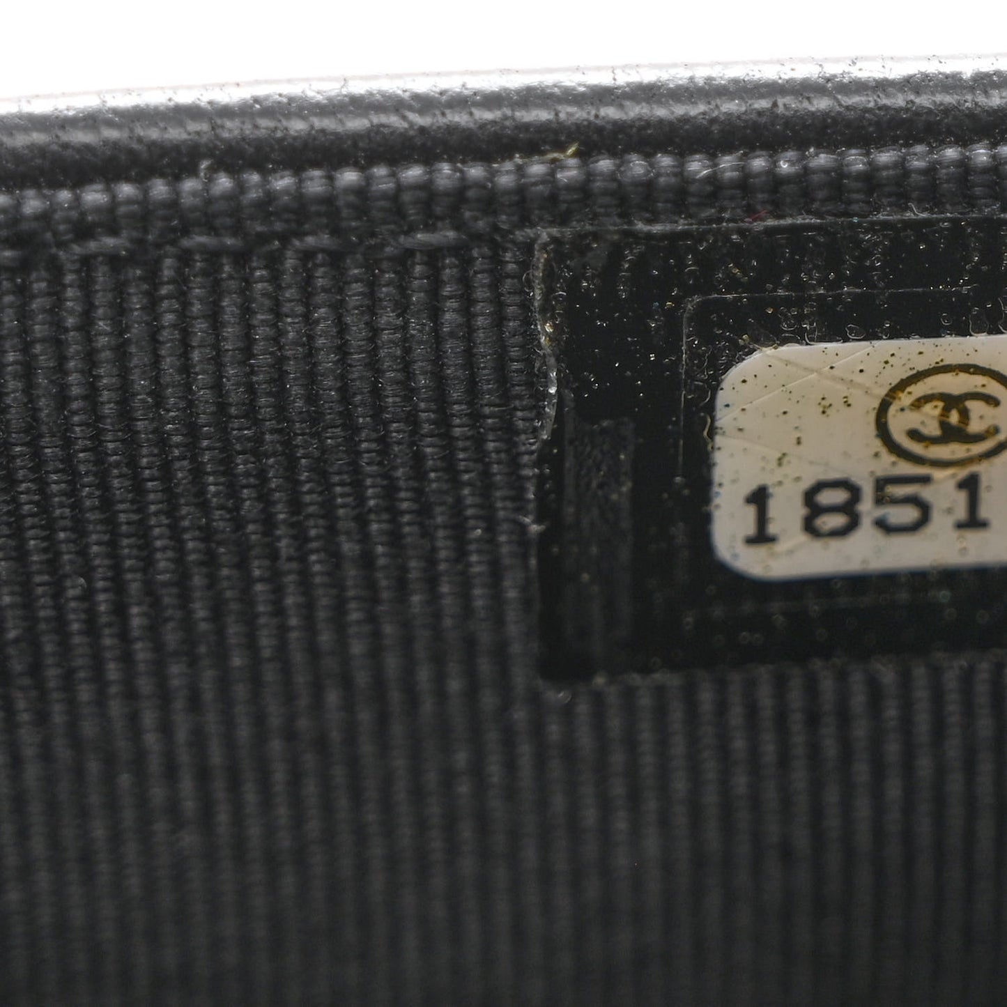 Lambskin Quilted Wallet On Chain WOC Black