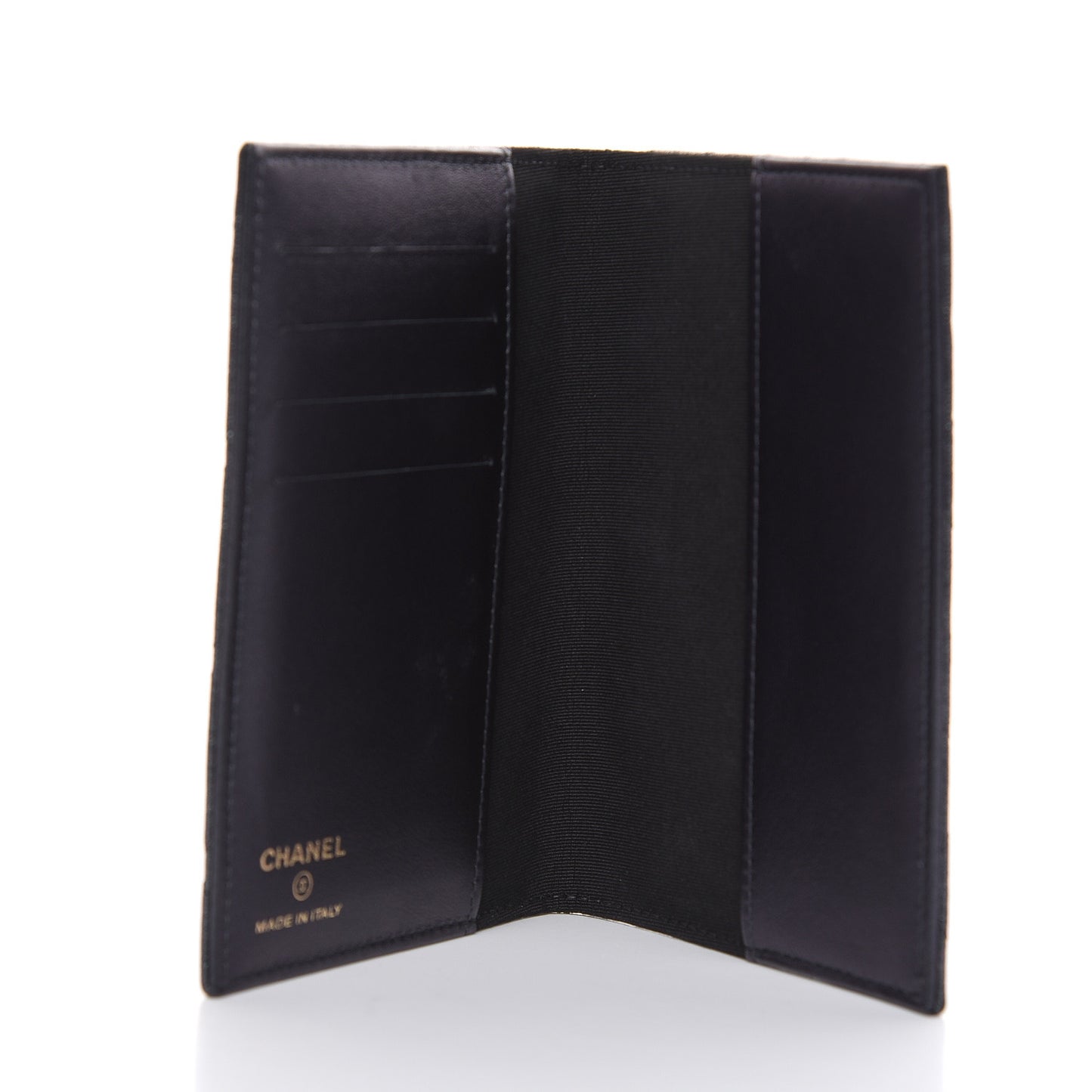 Iridescent Caviar Quilted Passport Holder Black