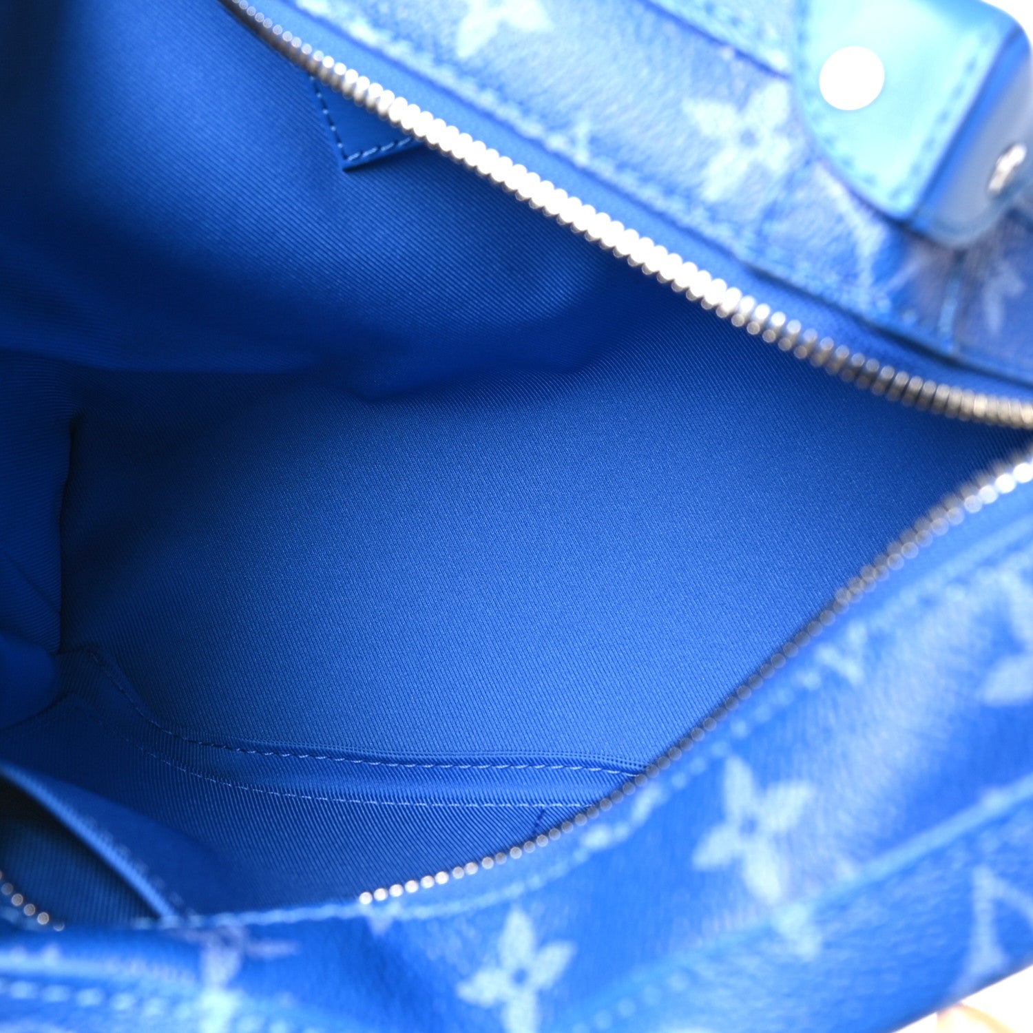 Louis Vuitton Monogram Clouds Soft Trunk 5 of 9