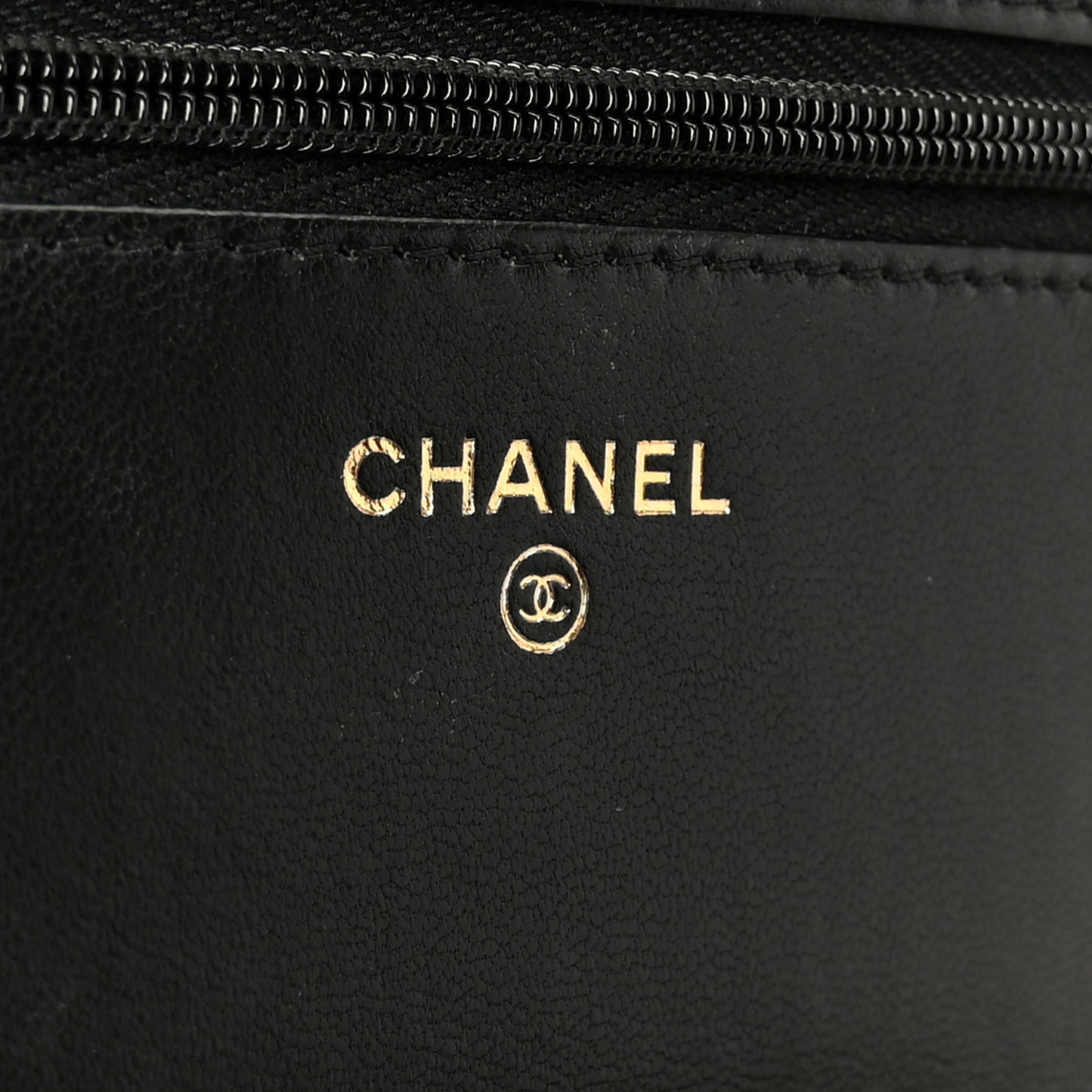 Lambskin Quilted Wallet On Chain WOC Black