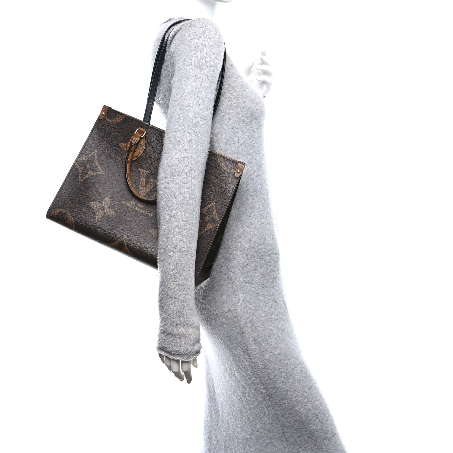 Louis Vuitton Reverse Monogram Giant Onthego MM 2 of 11