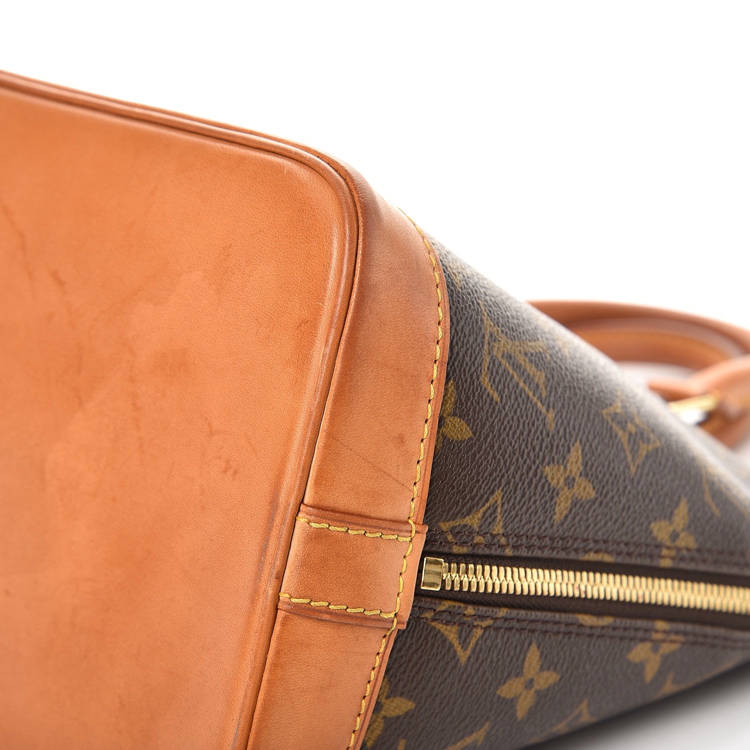 Louis Vuitton Monogram Alma PM 9 of 10