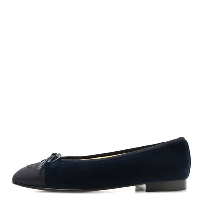 Chanel Velvet Grosgrain Cap Toe CC Ballerina Flats 37.5 Navy Black 1 of 10