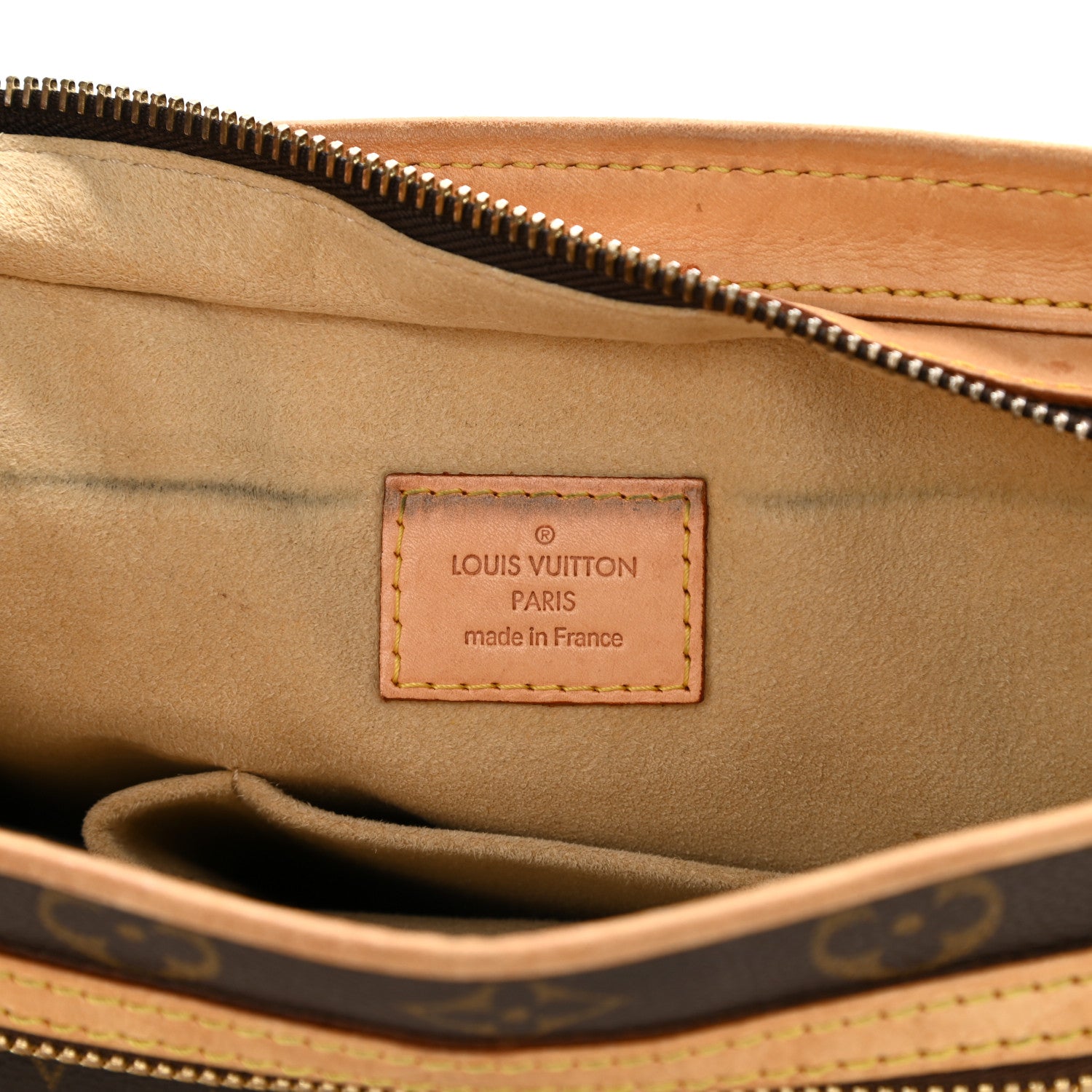 Louis Vuitton Monogram Hudson GM 6 of 14