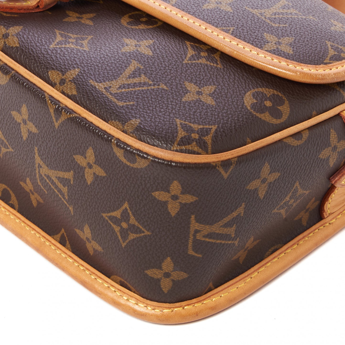 Monogram Sologne
