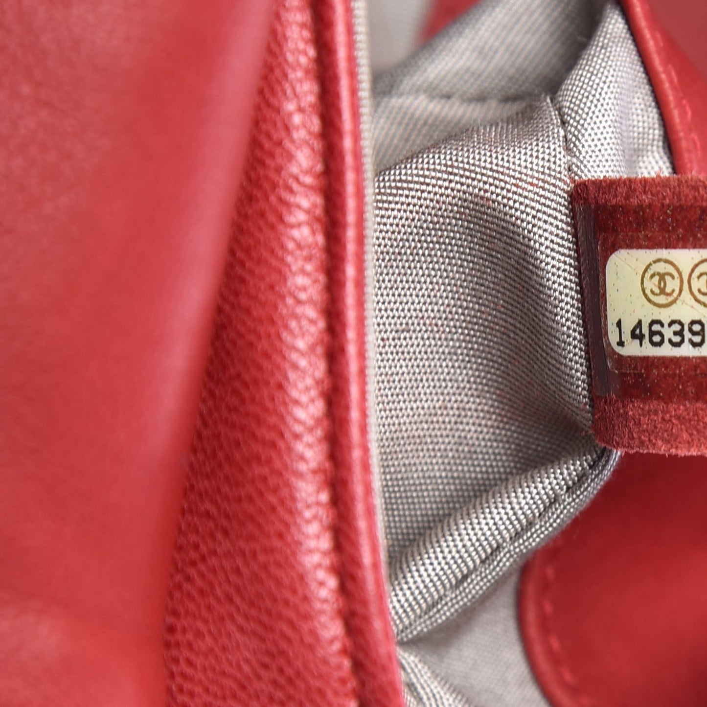 Lambskin Half Moon Wallet On Chain WOC Red