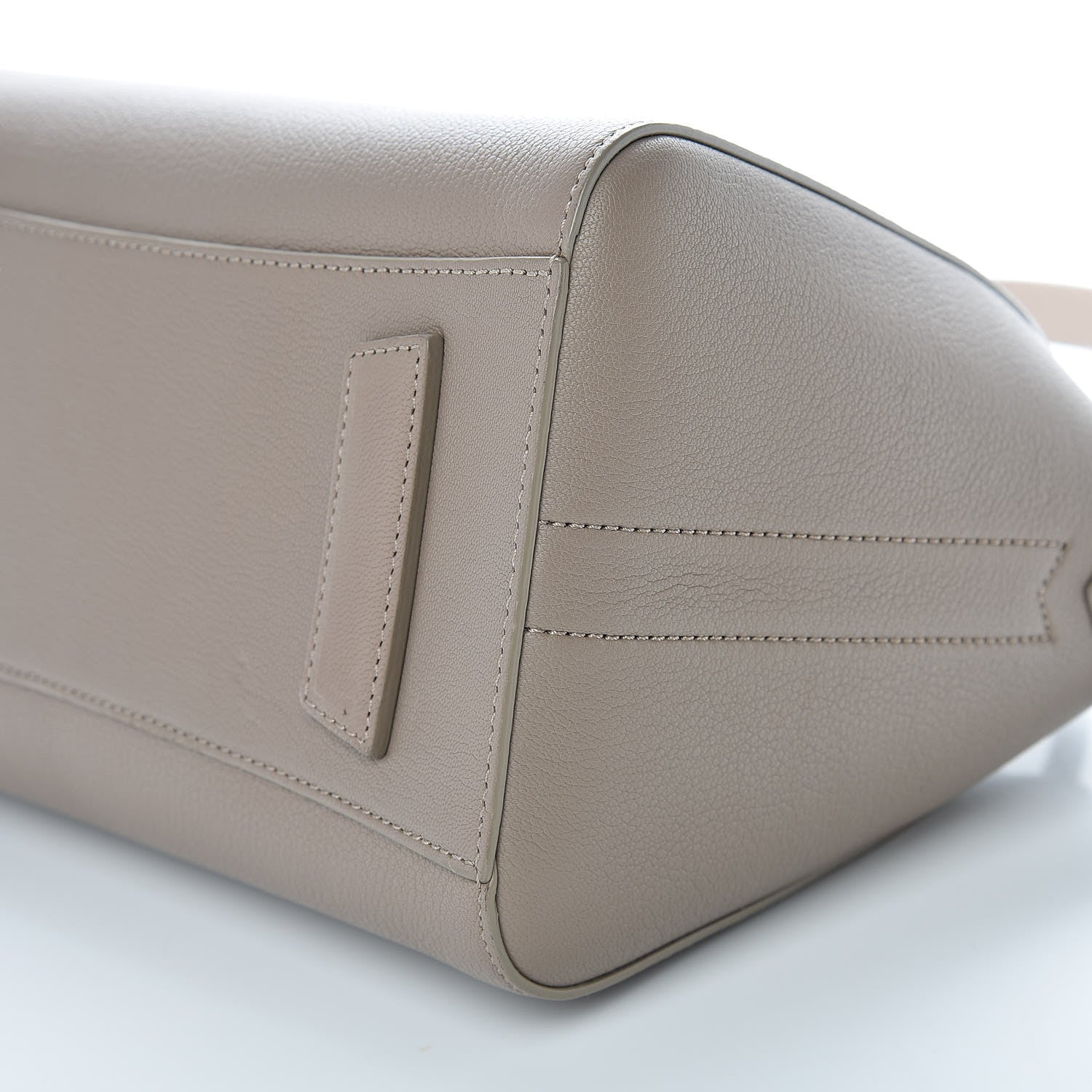 Givenchy Sugar Goatskin Small Antigona Dark Sand 9 of 9