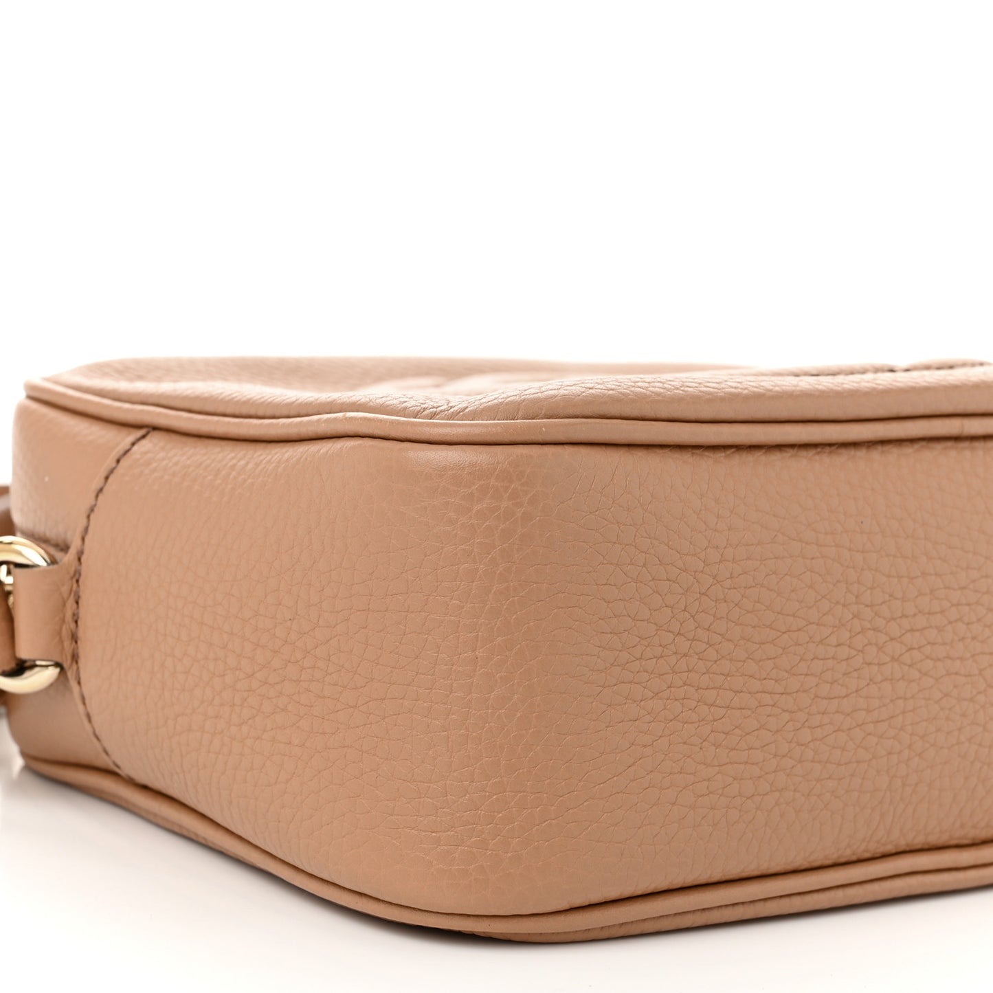 Pebbled Calfskin Small Soho Disco Bag Camelia