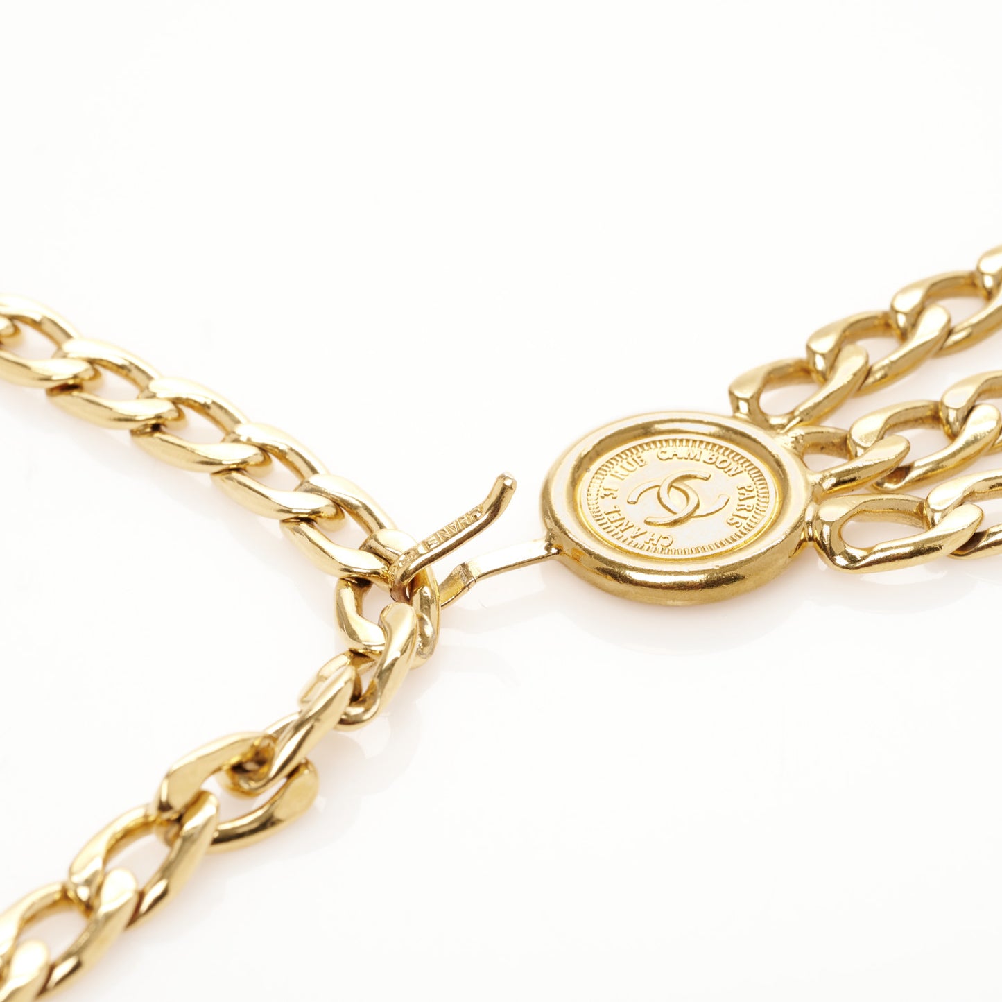 Metal Medallion CC Triple Chain Belt Gold