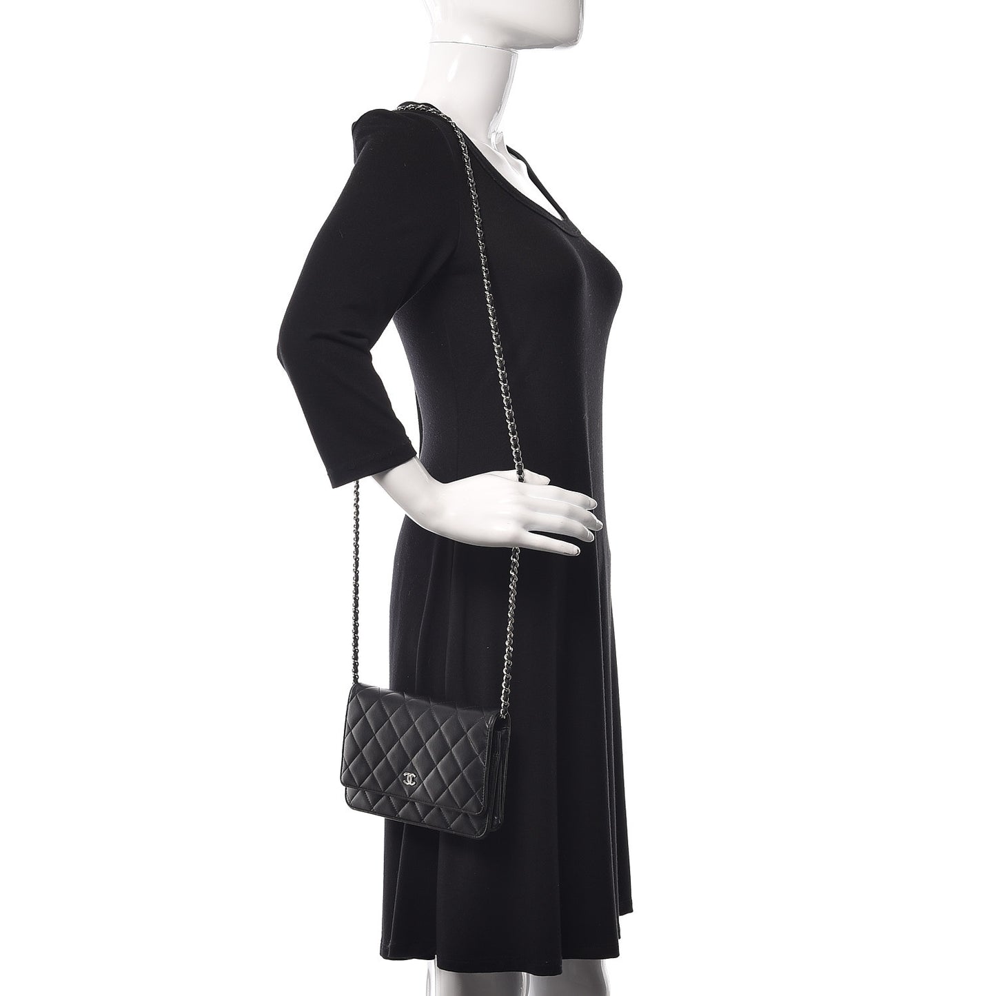Lambskin Quilted Wallet On Chain WOC Black