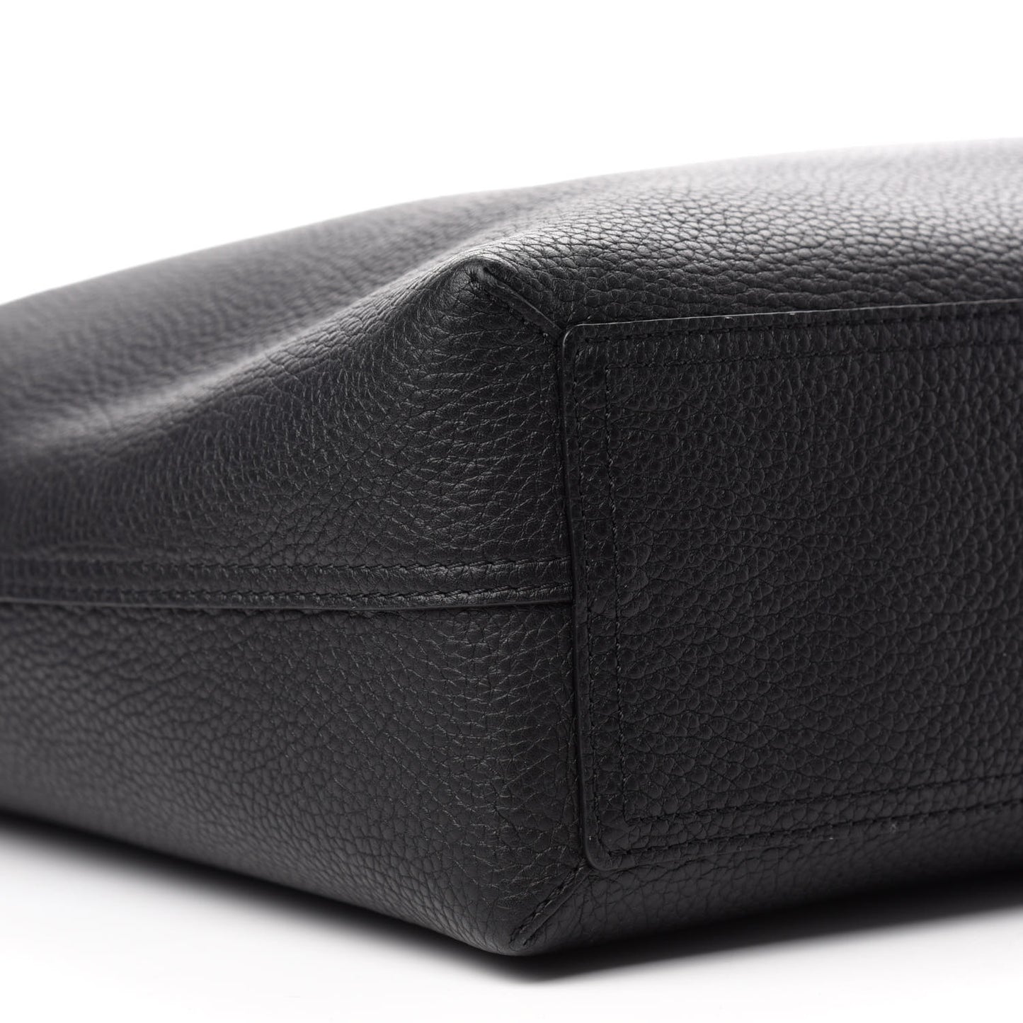 Taurillon Monogram Eclipse Cabas Voyage Black