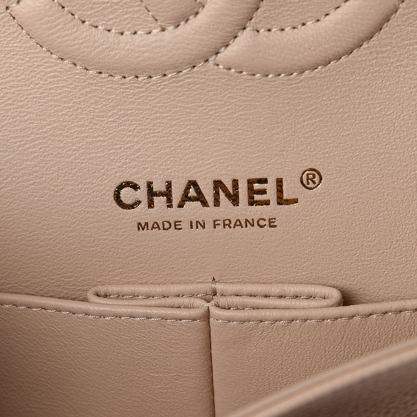 Caviar Quilted Medium Double Flap Beige Clair