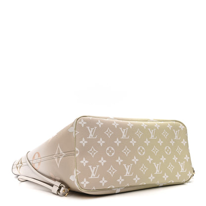Louis Vuitton Monogram Giant Spring In The City Neverfull MM Sunset Kaki 4 of 9