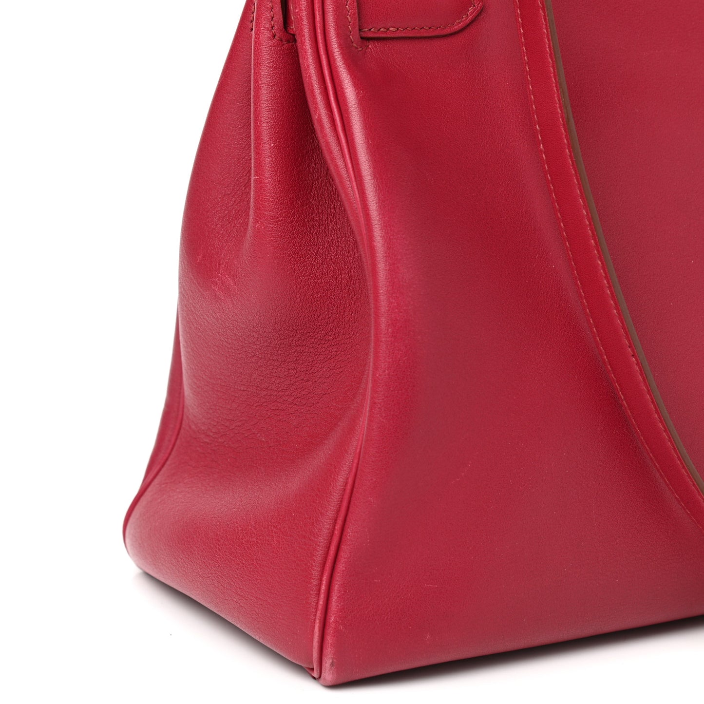 Swift Kelly Retourne 35 Rubis