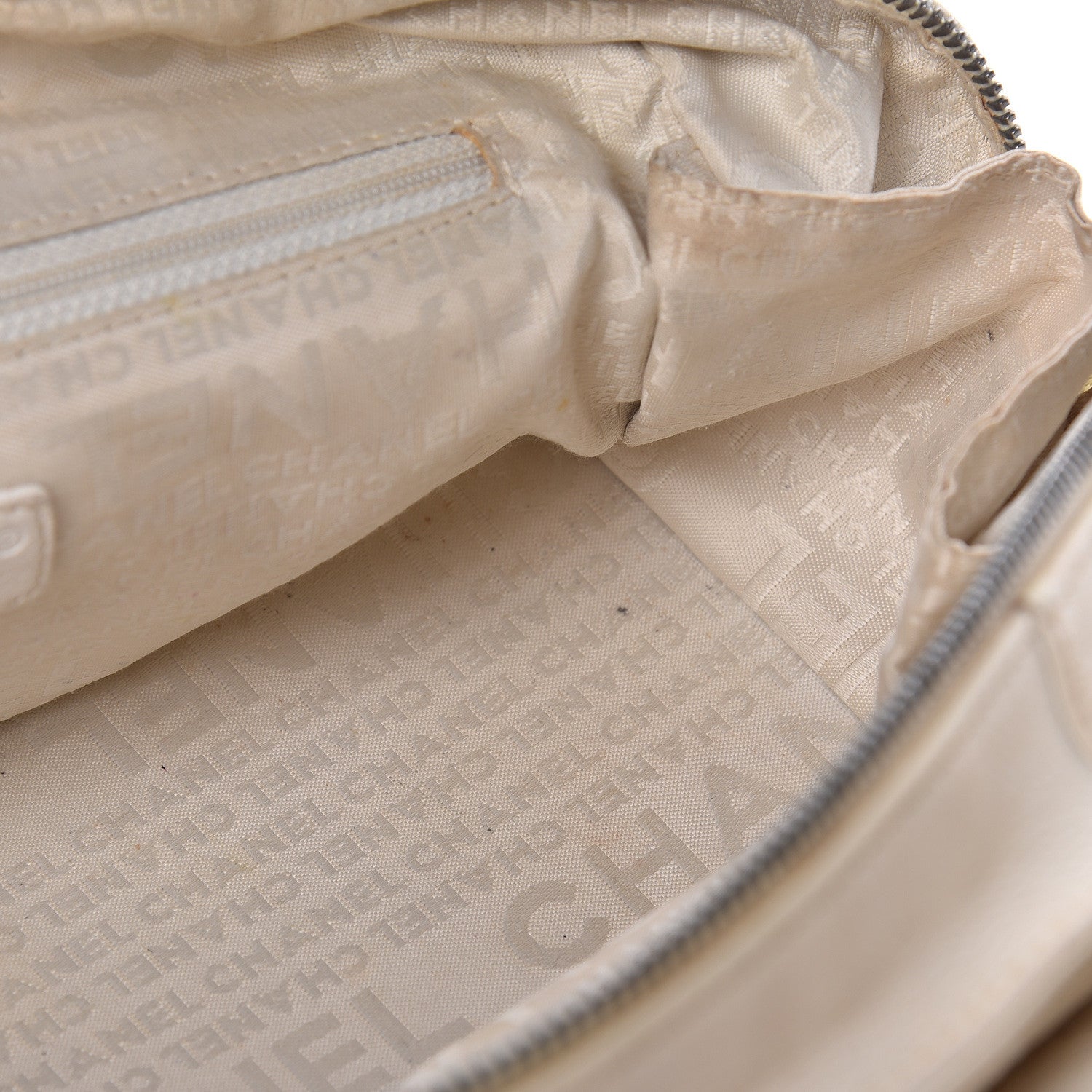 Chanel Caviar Square Stitched Large Tote White 14 of 23
