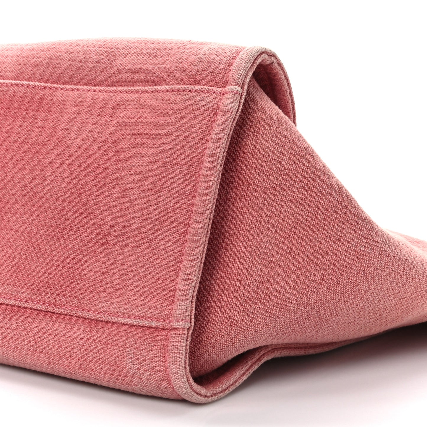 Canvas Medium Deauville Tote Red