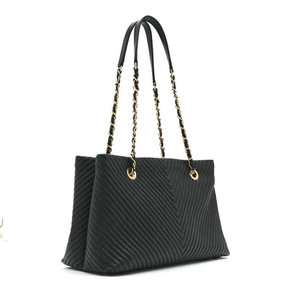 Chanel Wrinkled Lambskin Chevron Quilted Surpique Tote Black 3 of 10