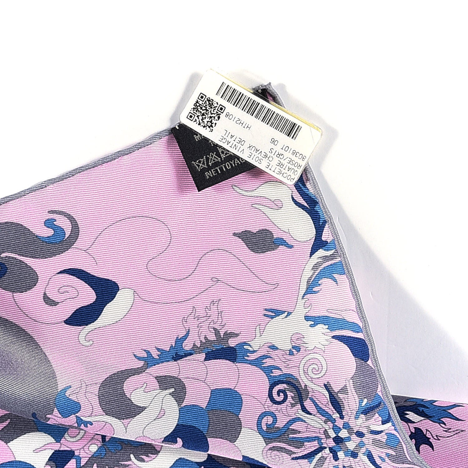 Hermes Silk Vintage Quatre Chevaux Detail Rose Gris 4 of 4