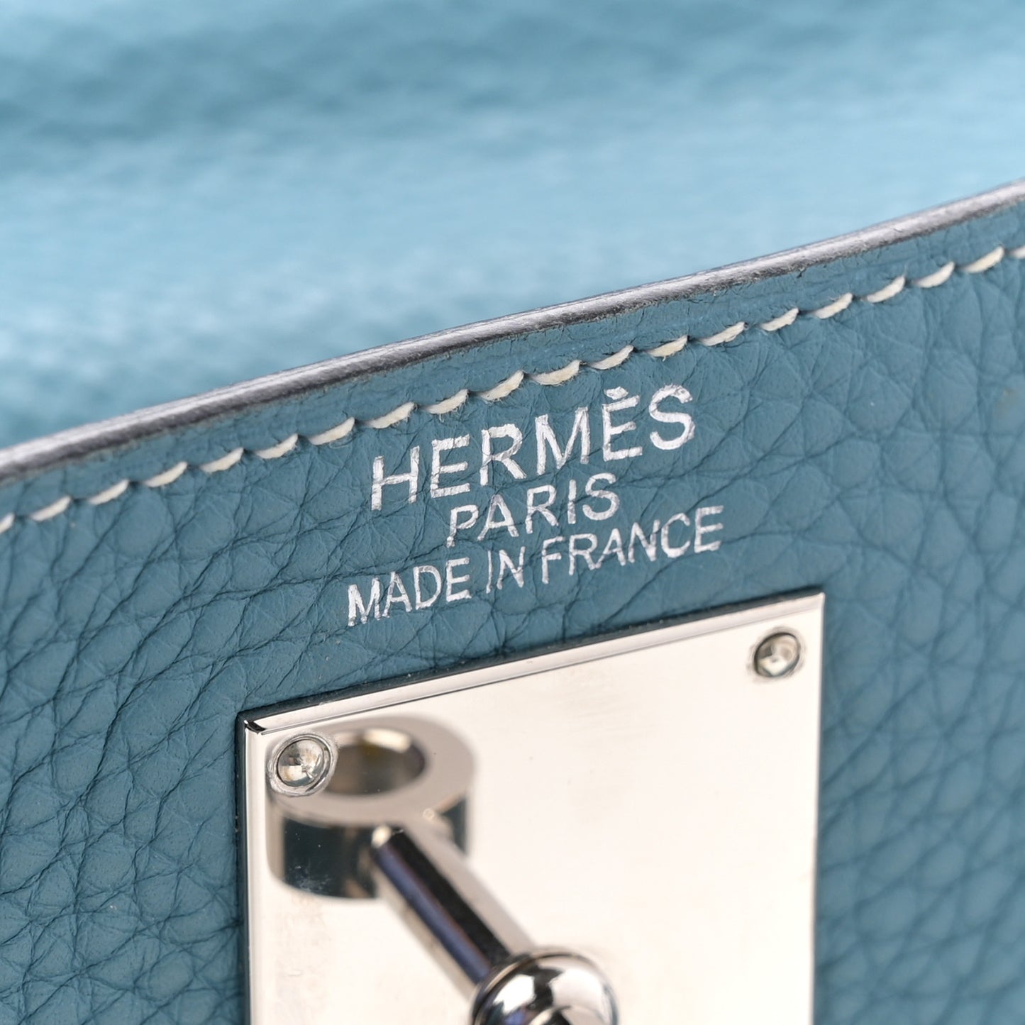 Taurillon Clemence Shoulder Kelly 42 Blue Jean