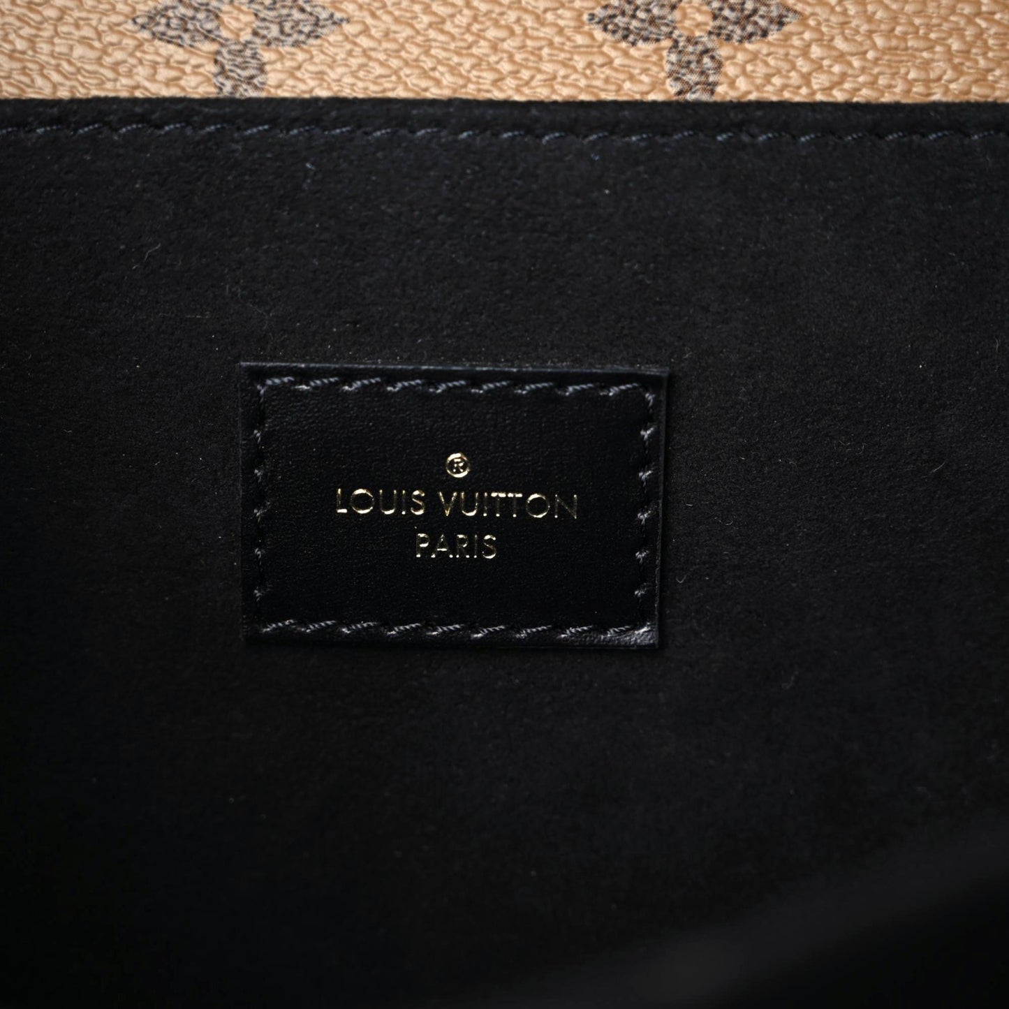 Reverse Monogram Pochette Metis