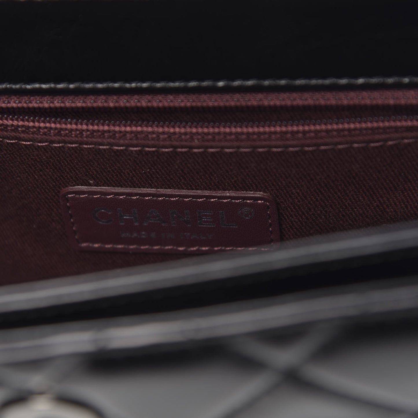 Glazed Calfskin Quilted Medium Perfect Edge Flap Black