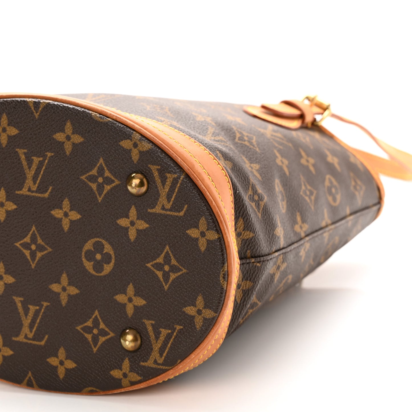 Monogram Petit Bucket 23