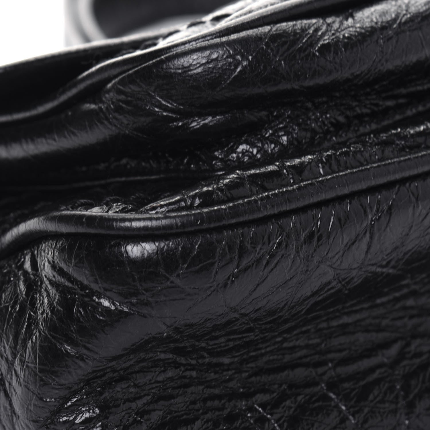 Saint Laurent Crinkled Calfskin Matelasse Monogram Baby Niki Chain Satchel Black 13 of 18