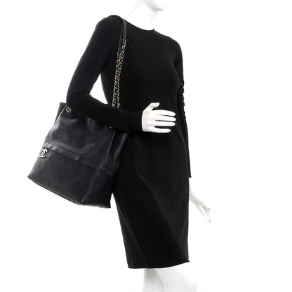 Chanel Crumpled Grained Calfskin Zip and Carry Shopping Tote Black 2 of 11