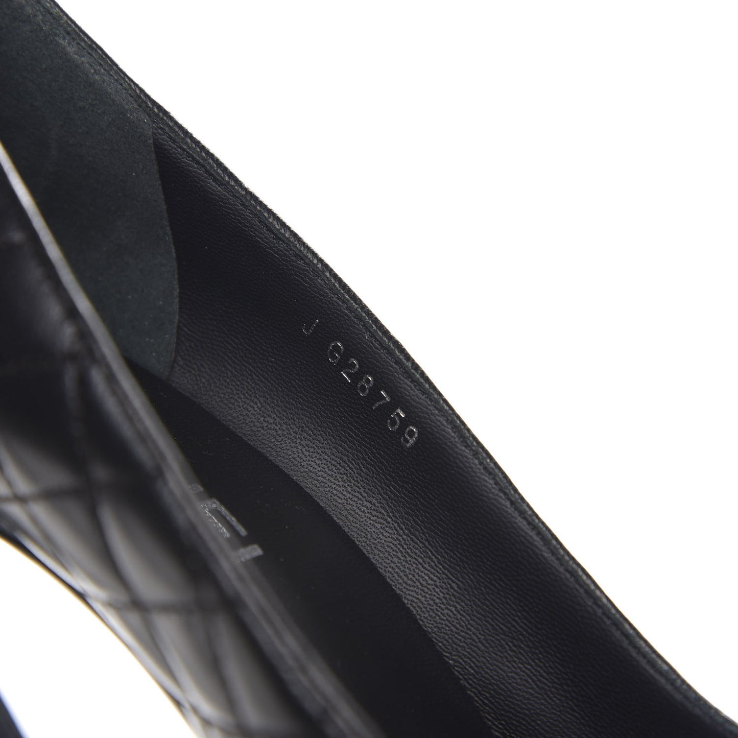 Lambskin Quilted Cap Toe Pumps 41 Black