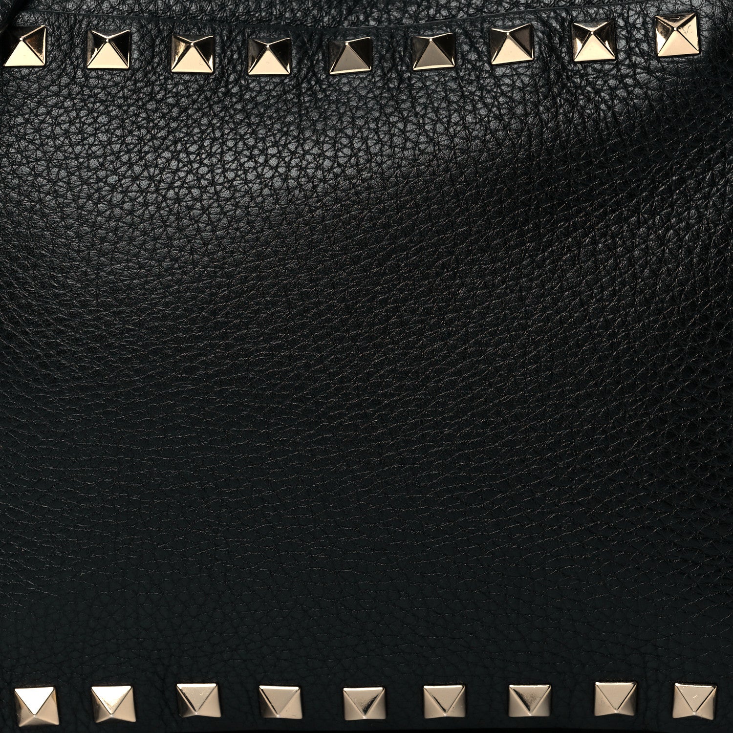 Valentino Garavani Pebbled Calfskin Rockstud Camera Crossbody Bag Black 8 of 10