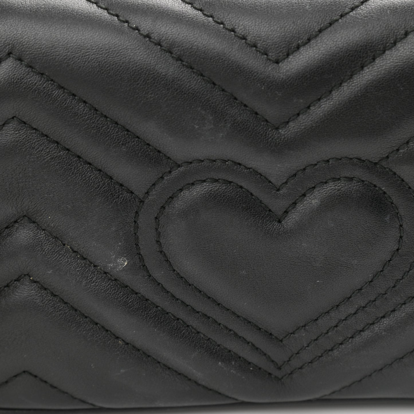 Calfskin Matelasse Super Mini GG Marmont Shoulder Bag Black