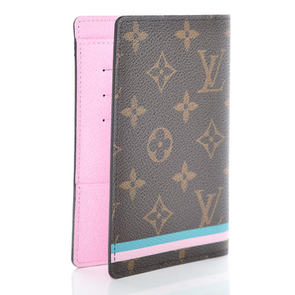 Louis Vuitton Monogram 2016 Christmas Animation Passport Cover Rose Ballerine 3 of 8