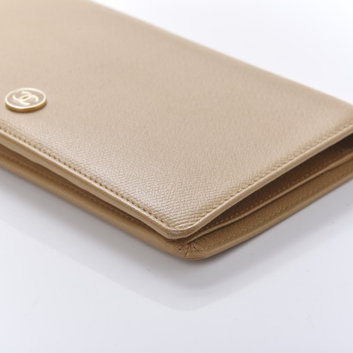 Chanel Grained Calfskin CC Button Yen Wallet Beige 7 of 11
