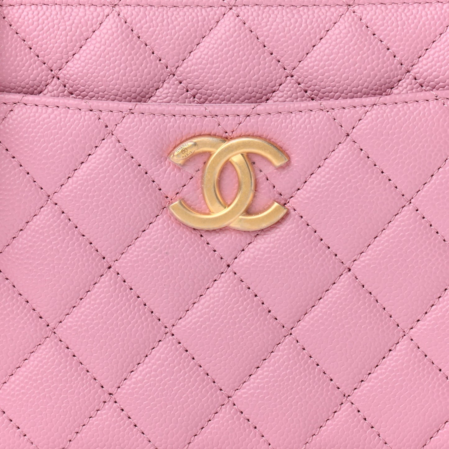 Caviar Quilted Pick Me Up Small Vanity Case Light Pink