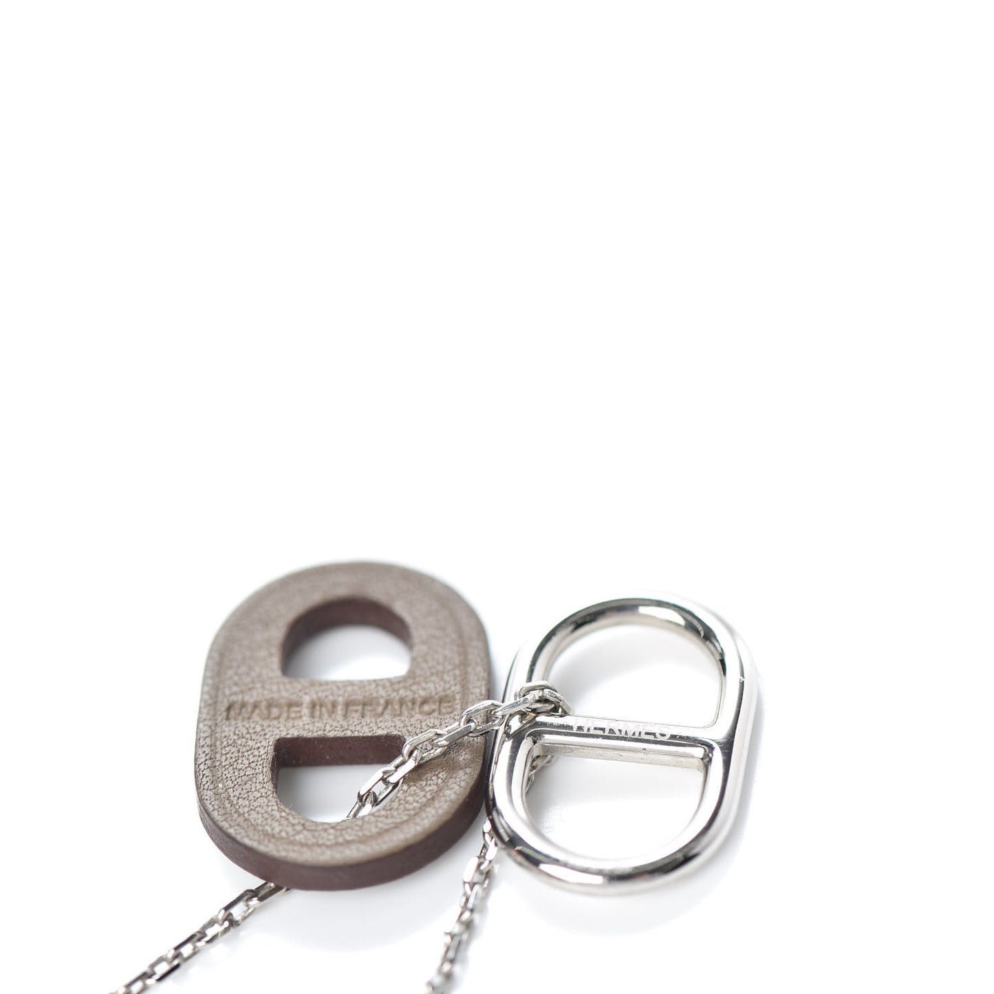 Swift O'Maillon Pendant Necklace Etoupe